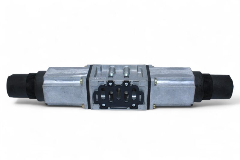 FESTO LR-ZP-A/B-D-2 REGULATOR PLATE 35428 - Image 4