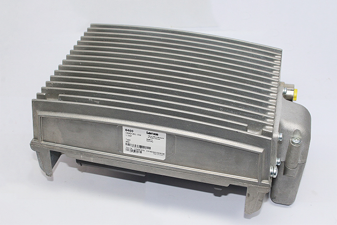 Lenze 8400 Inverter Drive E84D WU-DU (1.5 KW)