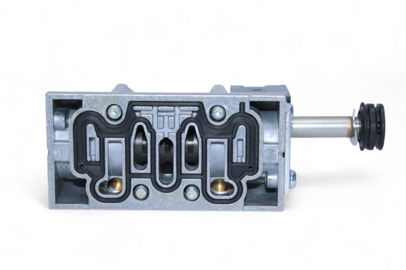 NORGREN SXE9573-Z80-61 SINGLE SOLENOID VALVE - Image 5