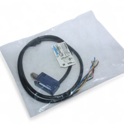TELEMECANIQUE XCMD2102L1 LIMIT SWITCH