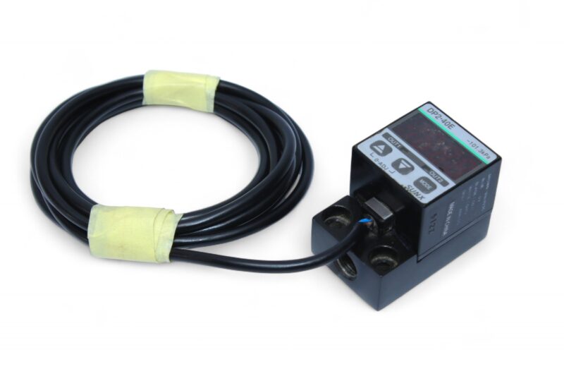 SUNX DP2-40E VACUUM PRESSURE SWITCH - Image 2