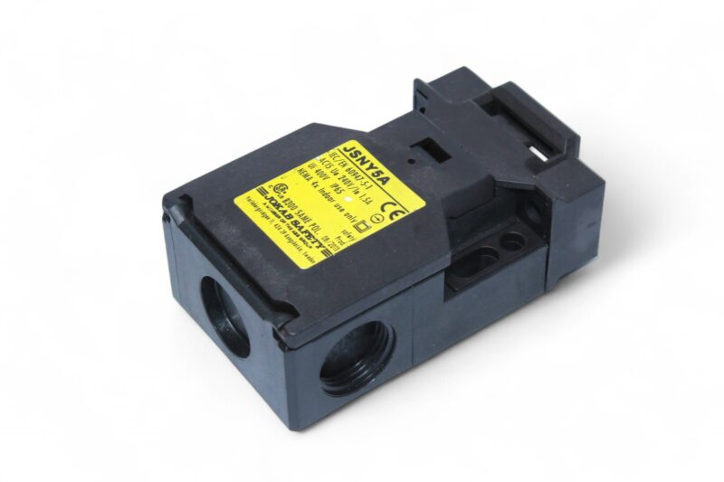 JOKAB SAFETY JSNY5A INTERLOCK SWITCH - Image 4