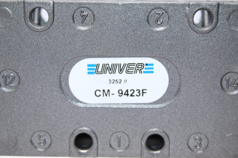UNIVER CM-9423F HAND LEVER VALVE - Image 3
