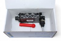 UNIVER CM-9423F HAND LEVER VALVE
