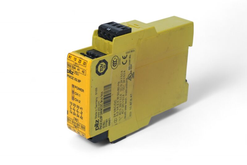 PILZ PNOZ X2.8P 24VACDC 3n/o 1n/c SAFETY RELAY 777301
