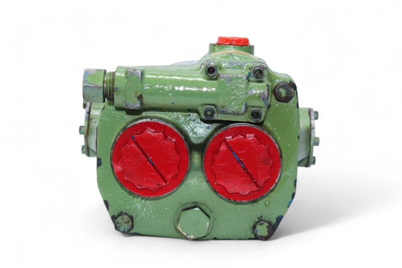VICKERS PVQ20 B2R SE1S 20 C21 11 VARIABLE DISPLACEMENT PISTON PUMP - Image 4