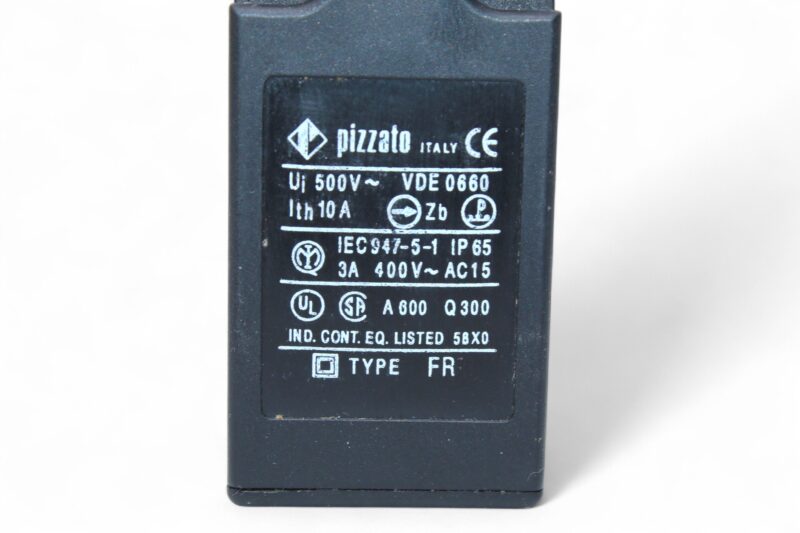 PIZZATO FR 501 MINIATURE LIMIT SWITCH - Image 3