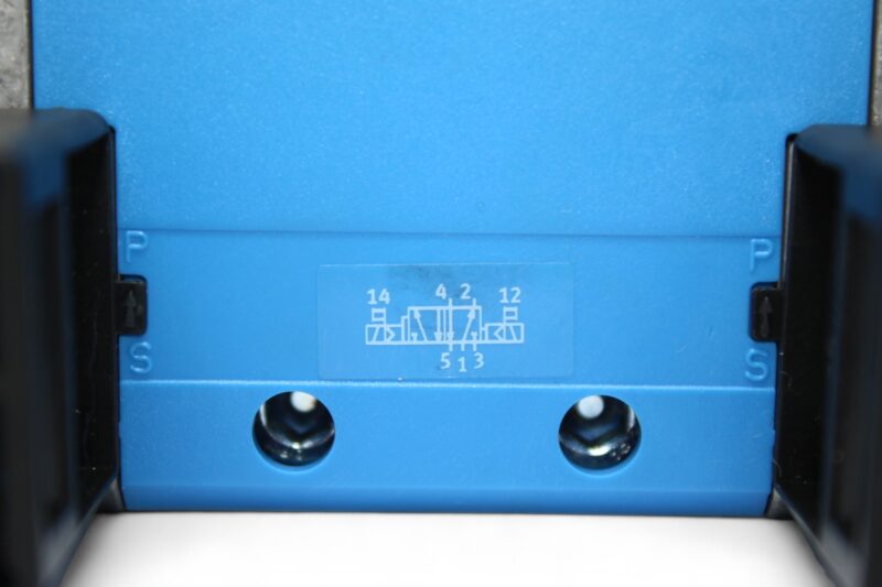 FESTO JMFDH-5/2-D-2-C SOLENOID VALVE 151853 - Image 3
