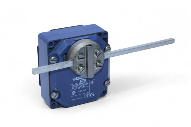 TELEMECANIQUE XCRF17 LIMIT SWITCH - Image 4