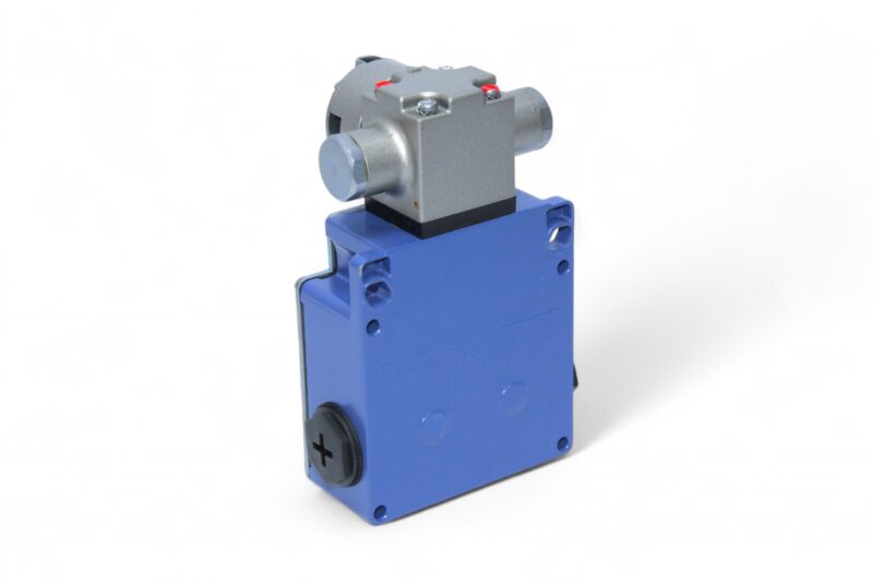 TELEMECANIQUE XCKMR54D1 LIMIT SWITCH - Image 5