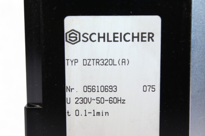 SCHLEICHER DZTR320L TIMER RELAY 05610693 - Image 2