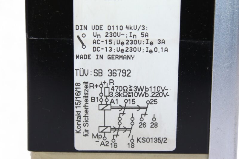 SCHLEICHER DZTR320L TIMER RELAY 05610693 - Image 3