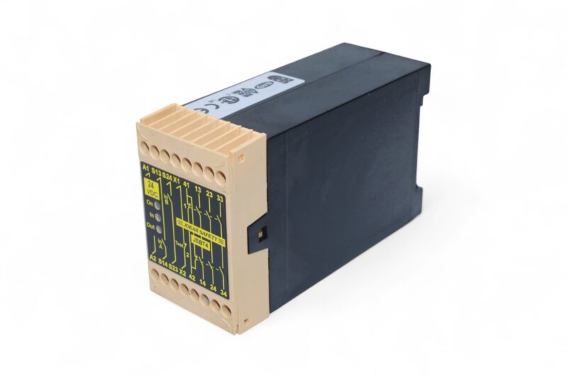 JOKAB SAFETY JSBT4 SAFETY RELAY 2TLA010004R0000 - Image 4