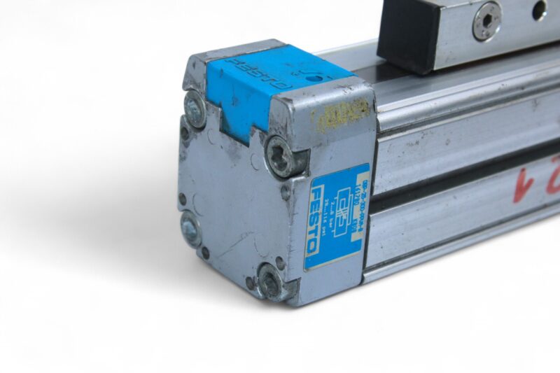 FESTO DGP-25-300-PPV-A-B LINEAR ACTUATOR 161780 - Image 4