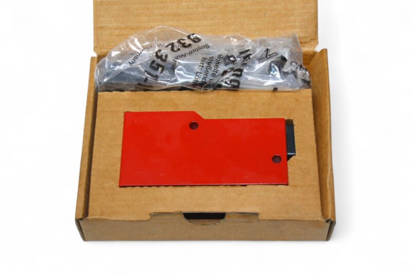 Leuze IPKR 92/4 S POLARIZED RETRO-REFLECTIVE PHOTOELECTRIC SENSOR 50013059