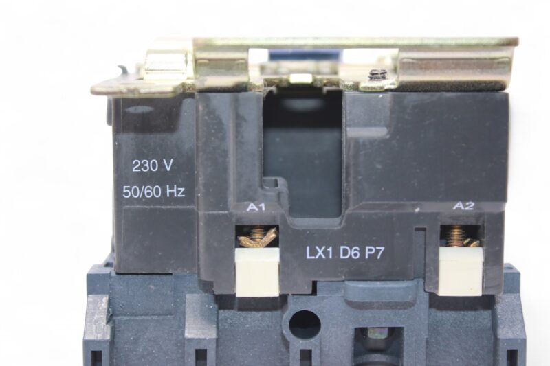 SCHNEIDER LC1D503M CONTACTOR (220V) - Image 3