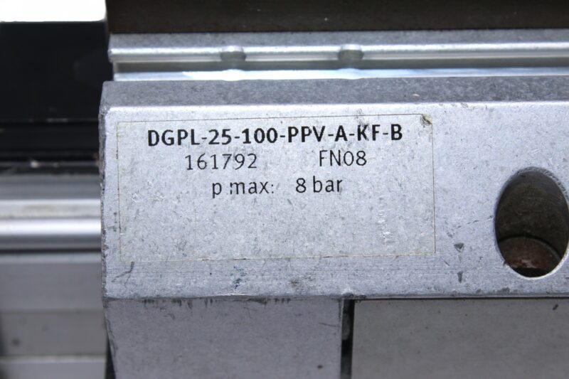 FESTO DGPL-25-100 -PPV-A-KF-B LINEAR DRIVE 161792 - Image 2