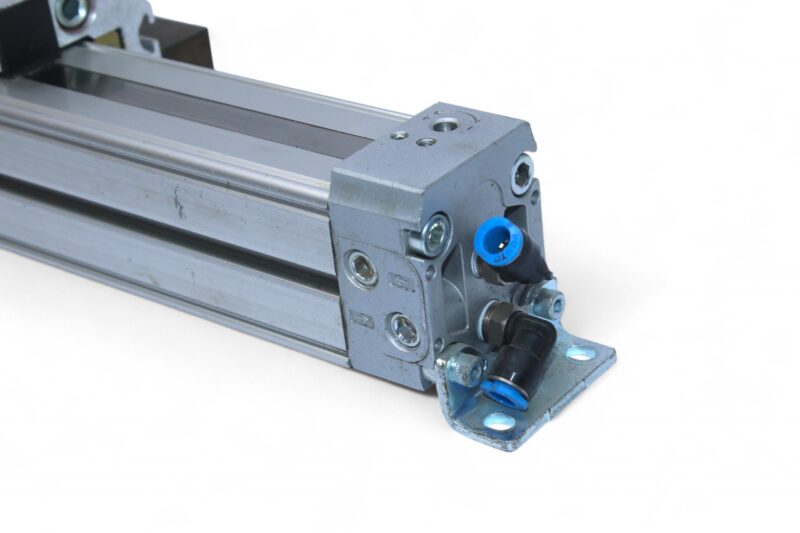 FESTO DGPL-25-100 -PPV-A-KF-B LINEAR DRIVE 161792 - Image 4