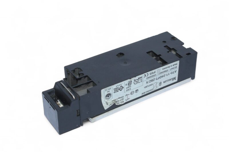 MOELLER AT0-11-24DFT-ZBZ/X INTERLOCK SWITCH