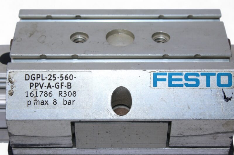 FESTO DGPL-25-560-PPV-A-GF-B LINEAR DRIVE 161786 - Image 2