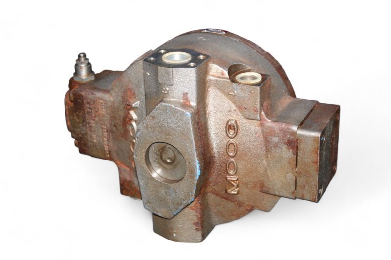 MOOG 0 514 700 005 RADIAL PISTON PUMP - Image 4