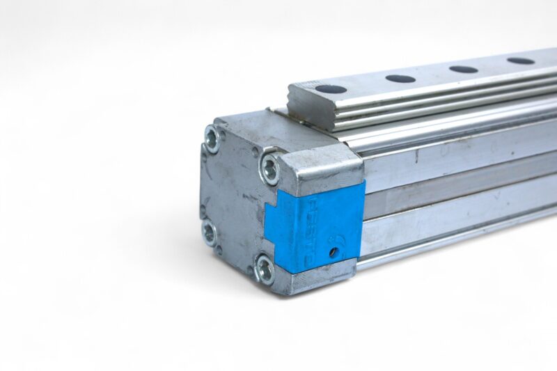 FESTO DGPL-25-560-PPV-A-GF-B LINEAR DRIVE 161786 - Image 5