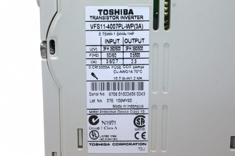 TOSHIBA VFS11-4007PL-WP TRANSISTOR INVERTER (0.75 KW) - Image 3