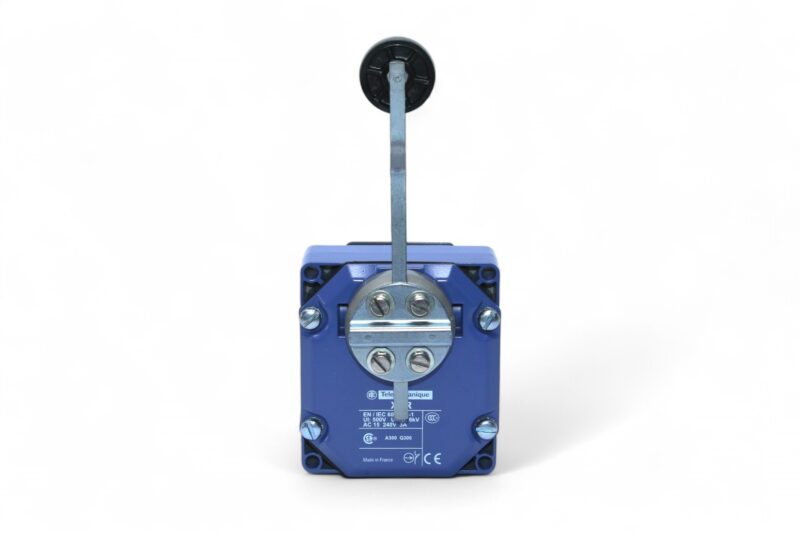 TELEMECANIQUE XCRB12 LIMIT SWITCH - Image 4