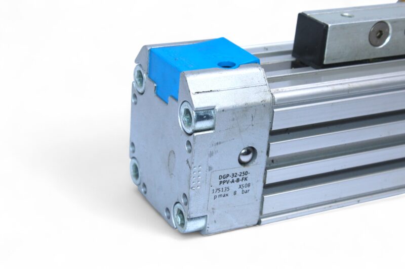 FESTO DGP-32-250-PPV-A-B-FK LINEAR DRIVE 175135 - Image 4
