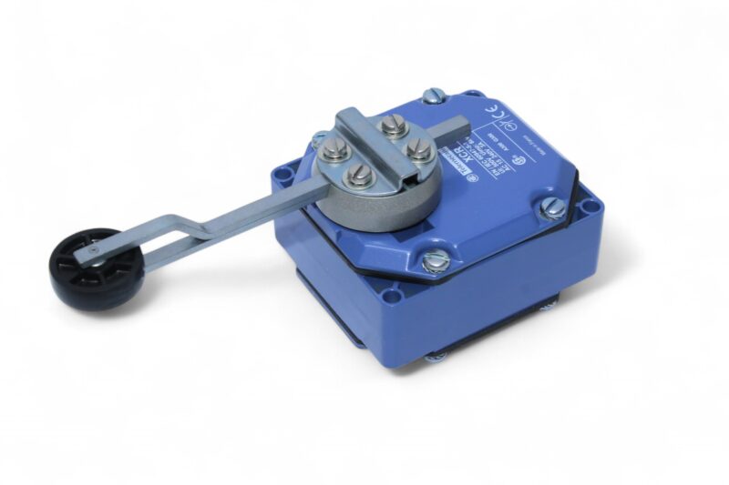 TELEMECANIQUE XCRB12 LIMIT SWITCH - Image 5