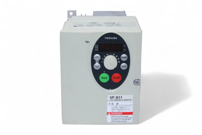 TOSHIBA VFS11-4007PL-WP (R4) TRANSISTOR INVERTER (0.75 KW) - Image 4