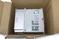 TOSHIBA VFS11-4007PL-WP (R4) TRANSISTOR INVERTER (0.75 KW)
