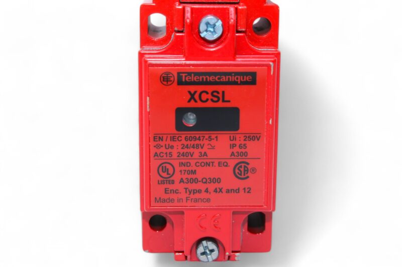 TELEMECANIQUE XCSL564B1 SAFETY SWITCH - Image 3