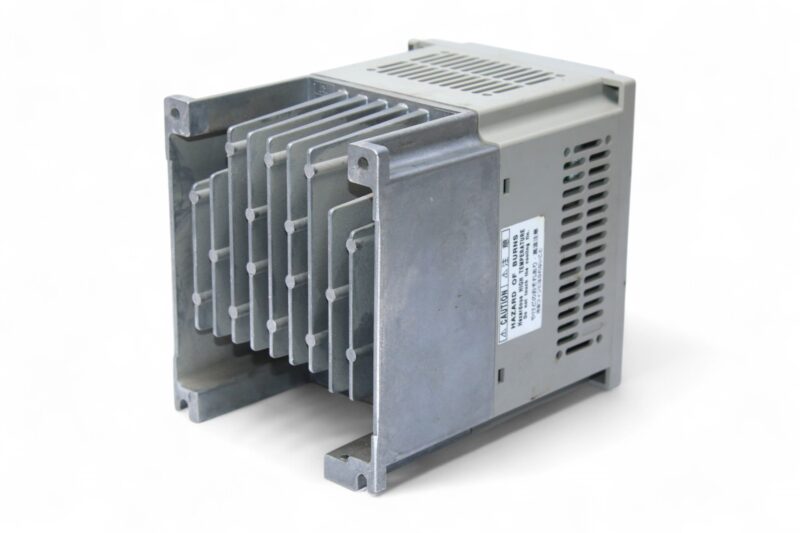 HITACHI SJ100-077HFE FREQUENCY INVERTER (0.75 KW) - Image 4