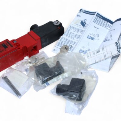 TELEMECANIQUE XCSL564B1 SAFETY SWITCH