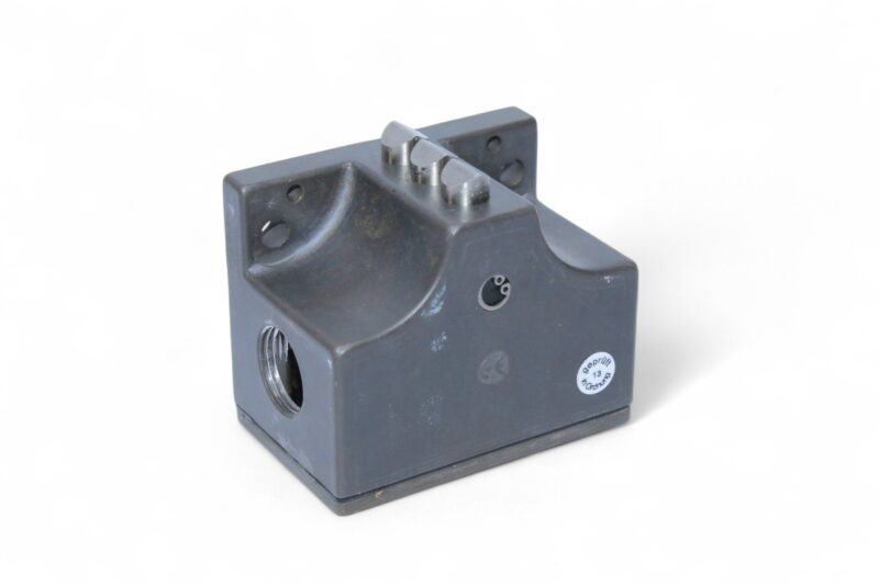 EUCHNER SN03D12-502-M LIMIT SWITCH 082164