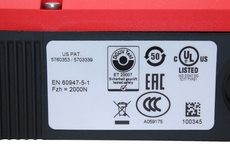 EUCHNER STP3A-2131A024M SAFETY SWITCH 091493 - Image 3