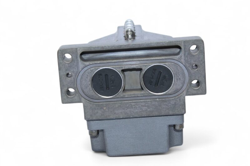 EUCHNER GSBF04R12-502LE060-M LIMIT SWITCH 087608 - Image 5