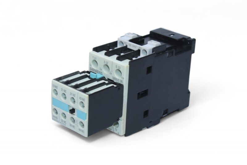 SIEMENS 3RT1024-1BB44 POWER CONTACTOR