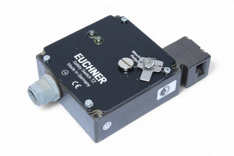 EUCHNER TZ1RE024SR11 SAFETY SWITCH 070826 - Image 4