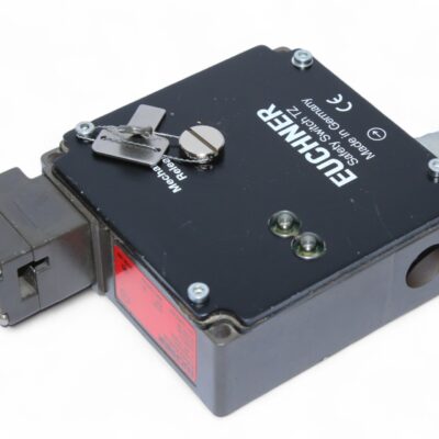 EUCHNER TZ1RE024SR11 SAFETY SWITCH 070826