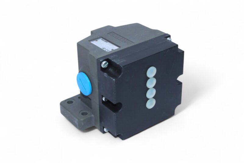 BALLUFF BNS 819-D04-R12-62-10-FD LIMIT SWITCH BNS01KH - Image 4