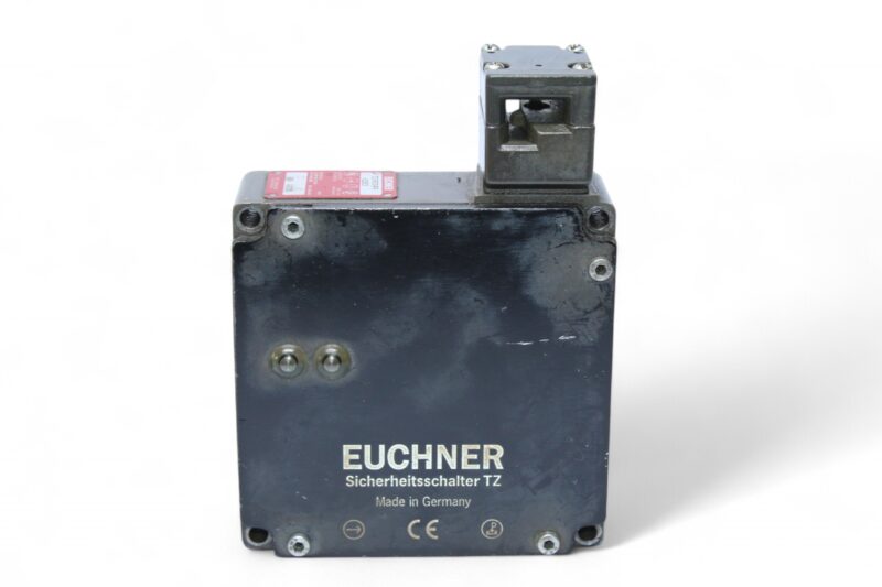 EUCHNER TZ1RE024PGV1623 SAFETY INTERLOCK SWITCH - Image 3