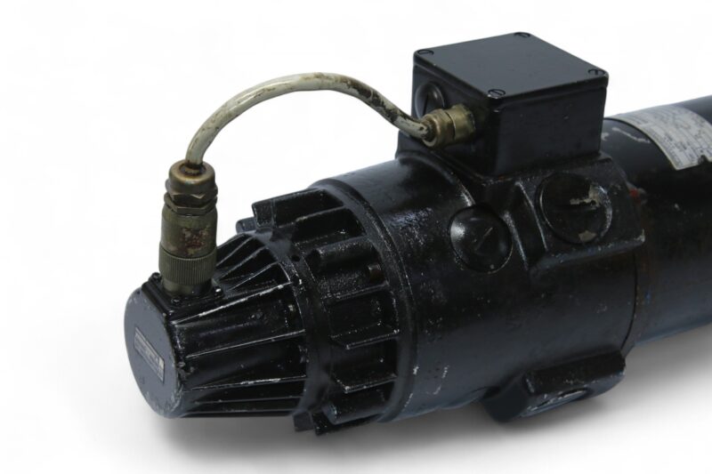 INDRAMAT MDC 5.20F/MM-0/WJ428SS PERMANENT MAGNET MOTOR - Image 5