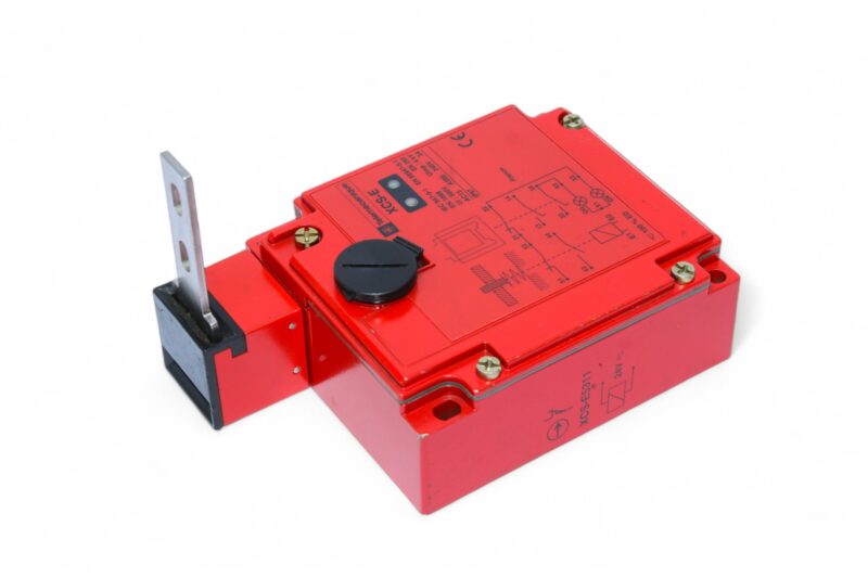 TELEMECANIQUE XCS-E5311 SAFETY SWITCH