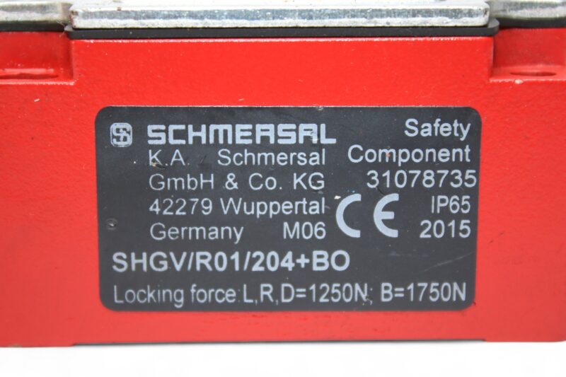 SCHMERSAL SHGV/R01/204+BO SAFETY DOOR INTERLOCKING - Image 2