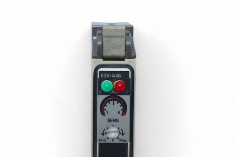 OMRON E3X-A46 PHOTOELECTRIC SENSOR – FIBER OPTIC AMPLIFIER - Image 2