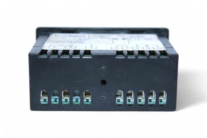 BURKERT T1B1CPH535 DIGITAL TEMPERATURE CONTROLLER - Image 4
