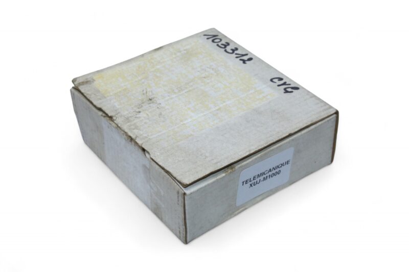 TELEMECANIQUE XUJ-M1000 PHOTOELECTRIC SENSOR - Image 7