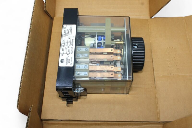 SCHLEICHER MZ 54 TIME RELAY 01111894-23 0.15s…30h